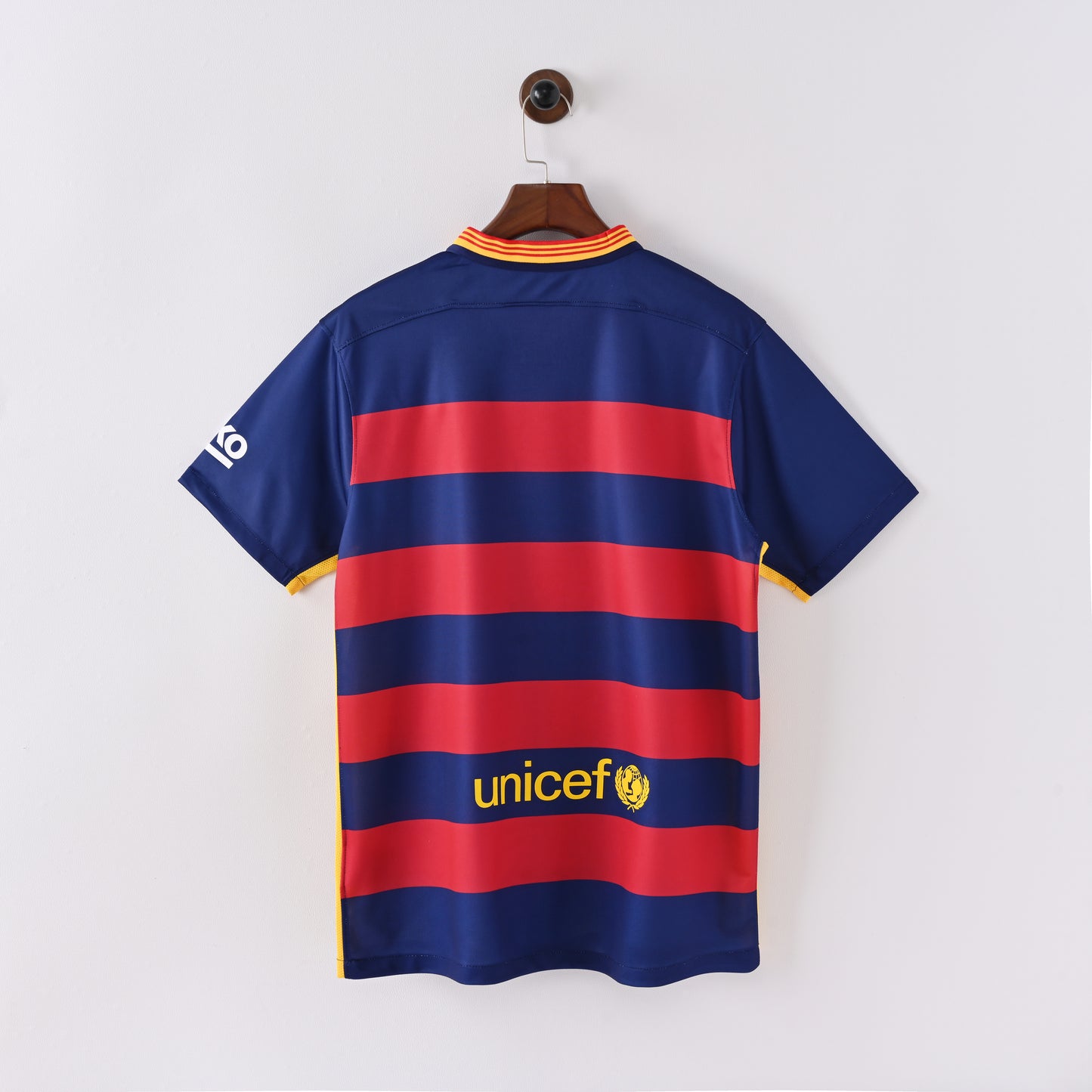 Ronaldinho 2005/06 Barcelona Home Jersey