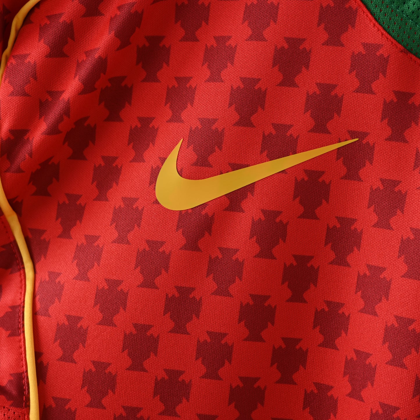 2004 Portugal Home Jersey