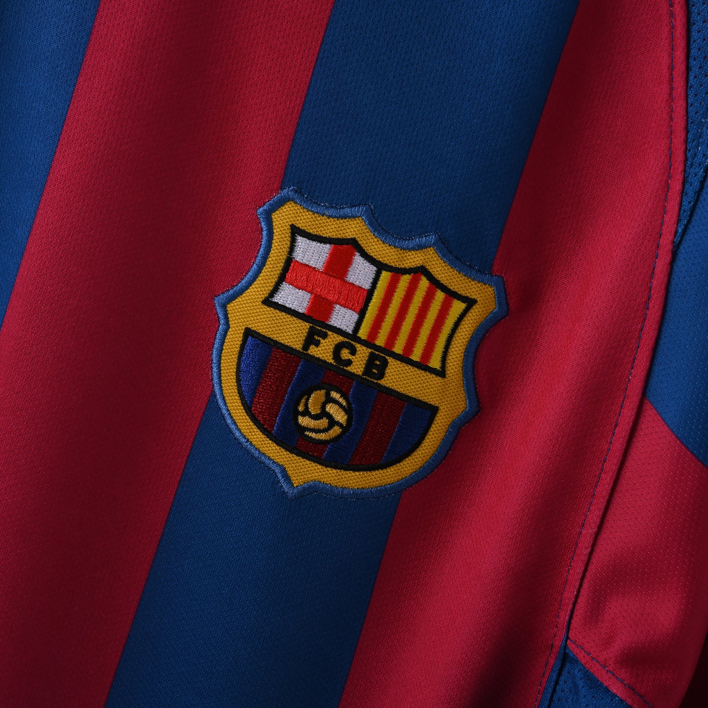 Ronaldinho 2005/06 Barcelona Home Jersey
