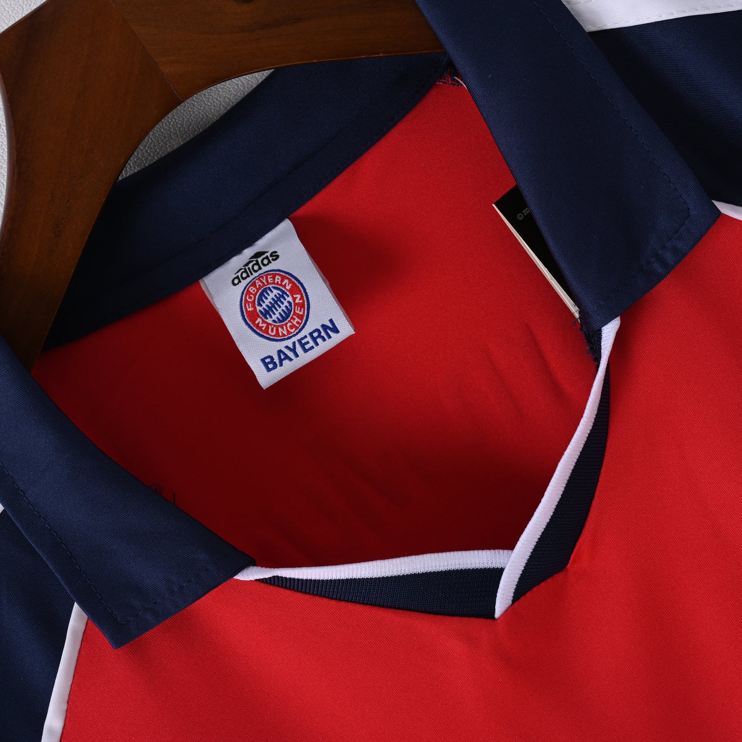 2000-01 Bayern Munich Home Jersey