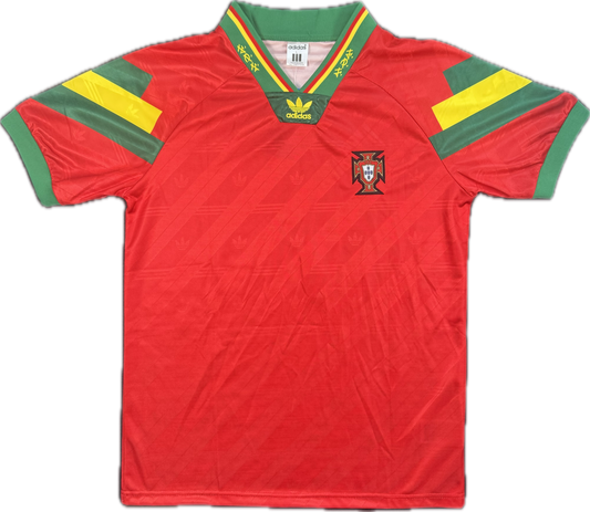 Camiseta retro de local de Portugal 1992/1993 de Luís Figo (n.º 7)