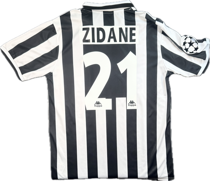 Retro Zinedine Zidane 1996-1997 Juventus Heimtrikot