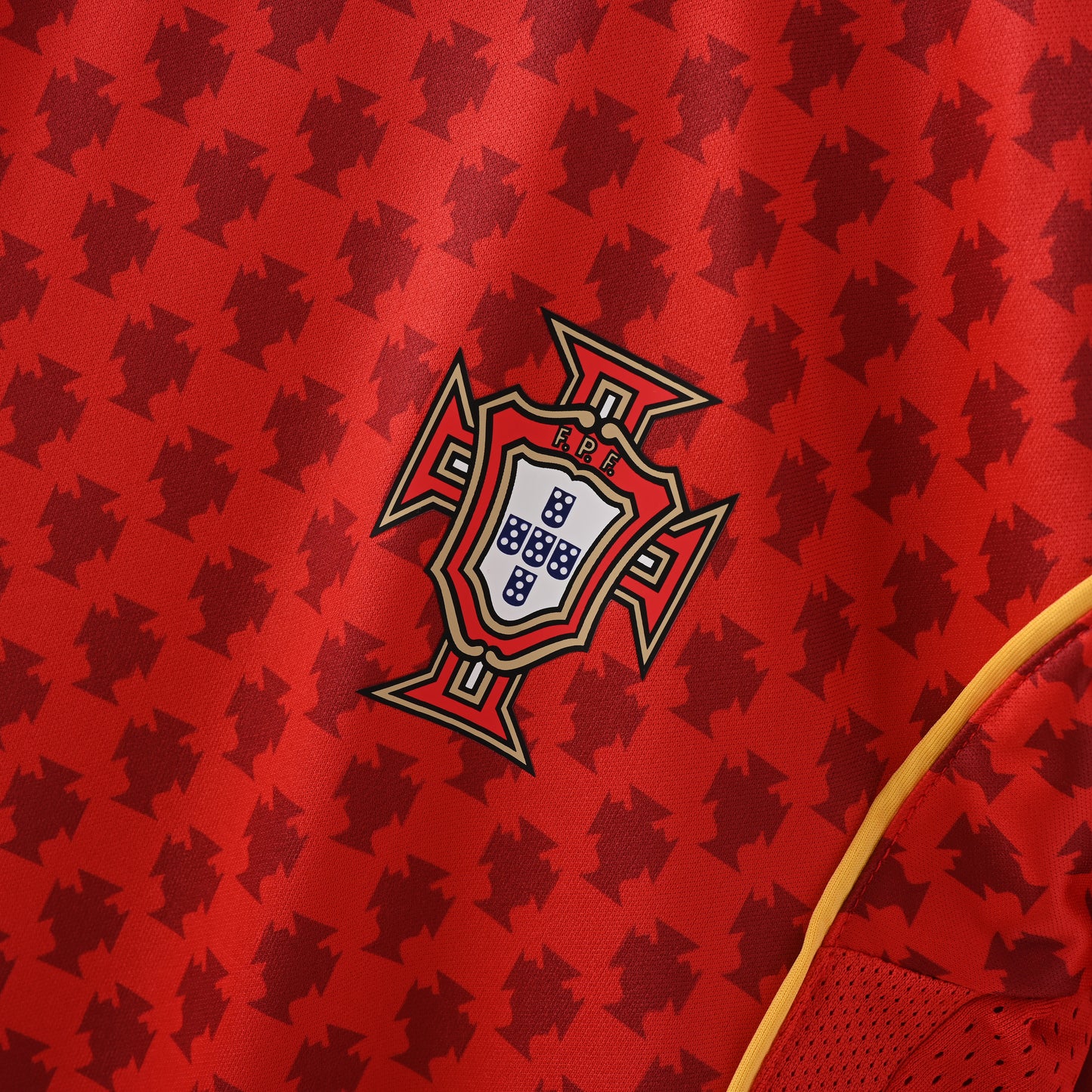 2004 Portugal Home Jersey