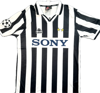 Retro Zinedine Zidane 1996-1997 Juventus Heimtrikot