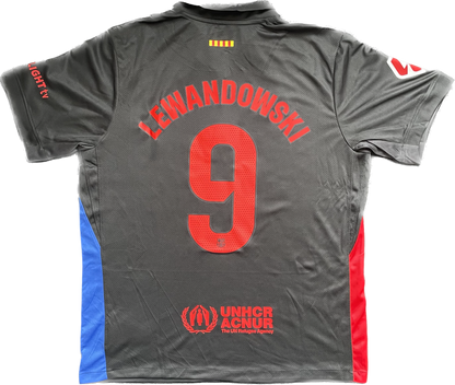 Camiseta visitante del Barcelona 2024/25 de Robert Lewandowski
