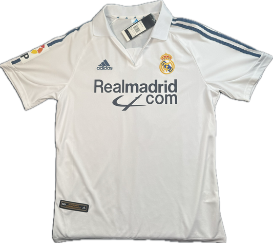 Camiseta retro de local del Real Madrid 2001/2002 de Luís Figo (#7)